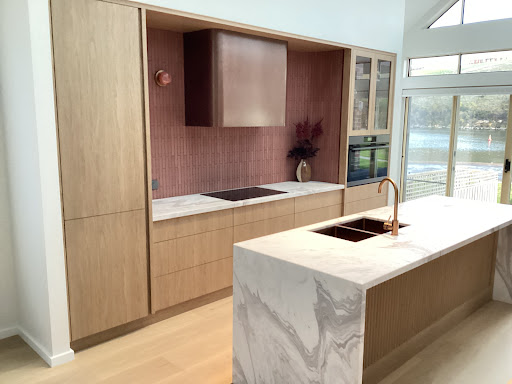 GM Cabinets