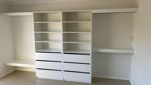 Gr81 Cabinets and Carpentry
