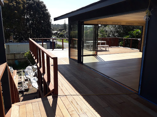 Kamiru Design. Carpentry, joinery, cabinetry