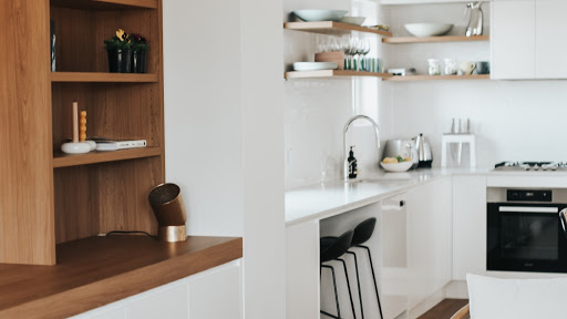TOTAL CABINETMAKING SERVICE