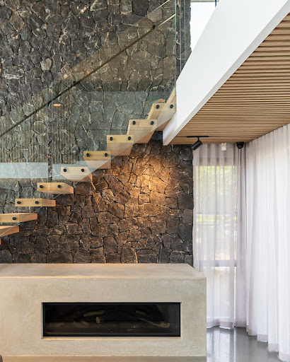 Delkon Stairs and Carpentry